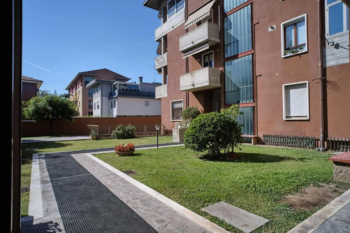Apartment Ca Di Cozzi Verona Italy